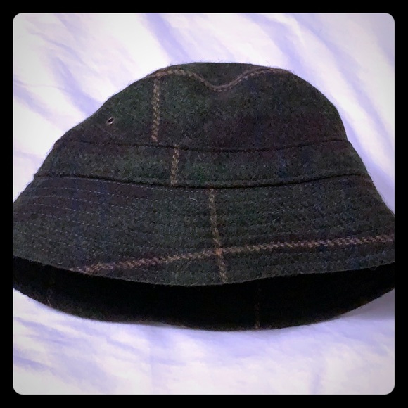 J. CREW Lambs Wool Hat - Picture 1 of 7